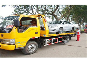 东辽附近24小时汽车拖车服务热线