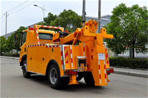 东辽高速路拖车费